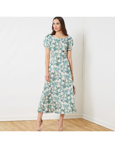 Patron New Look 6693 - Robe avec haut ajusté et couture taille