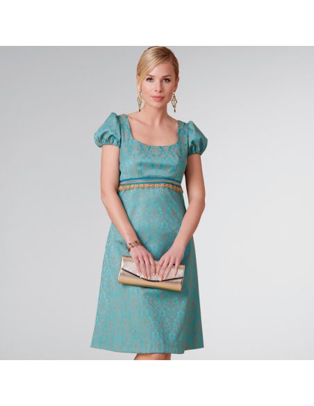 Patron New Look 6705 - Robe avec taille empire, variations de longueurs et de manches