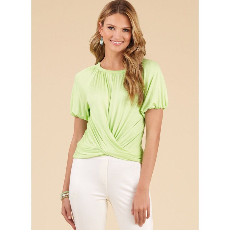 Patron New Look 6733 - Hauts cache cœur ou col rond