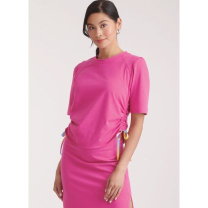 Patron New Look 6782 - Haut et jupe en tricot 2