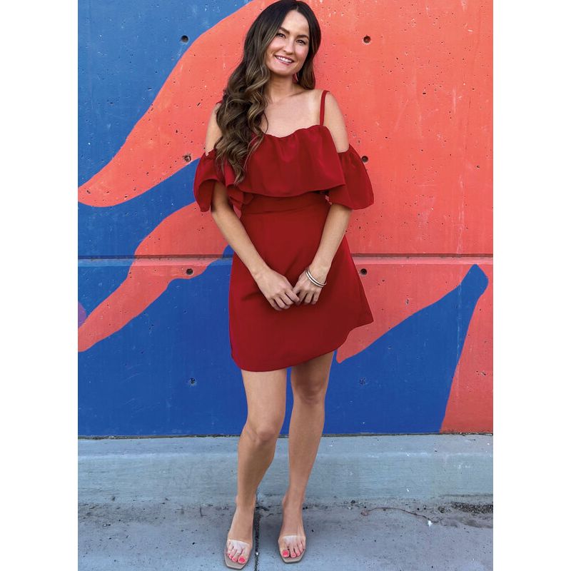 Patron KnowMe 2067.H5 - Robe à volant épaules dénudées