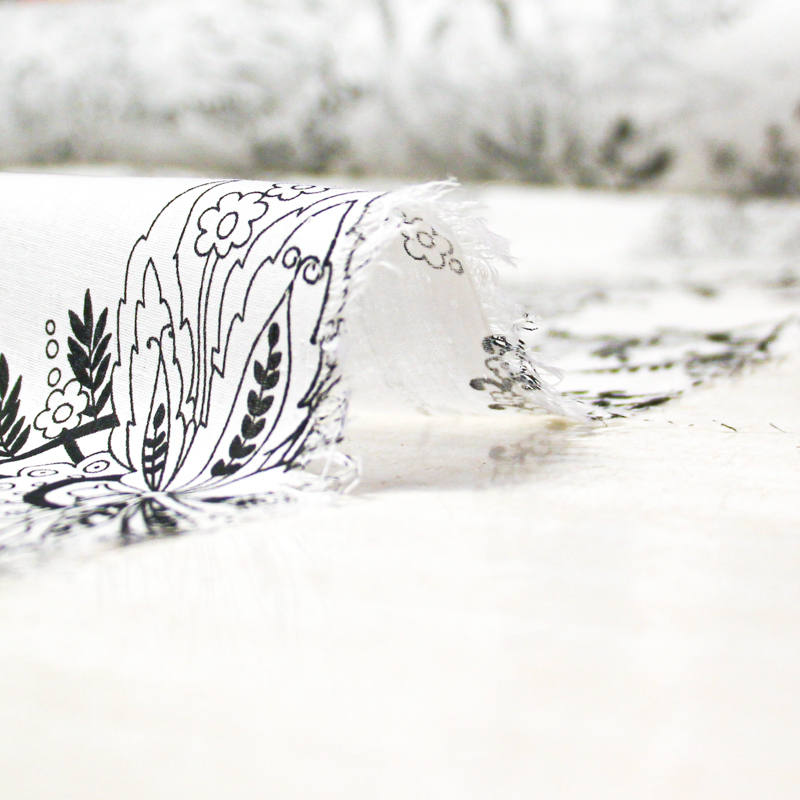 Voile 100% coton - Feuillage baroque noir et blanc