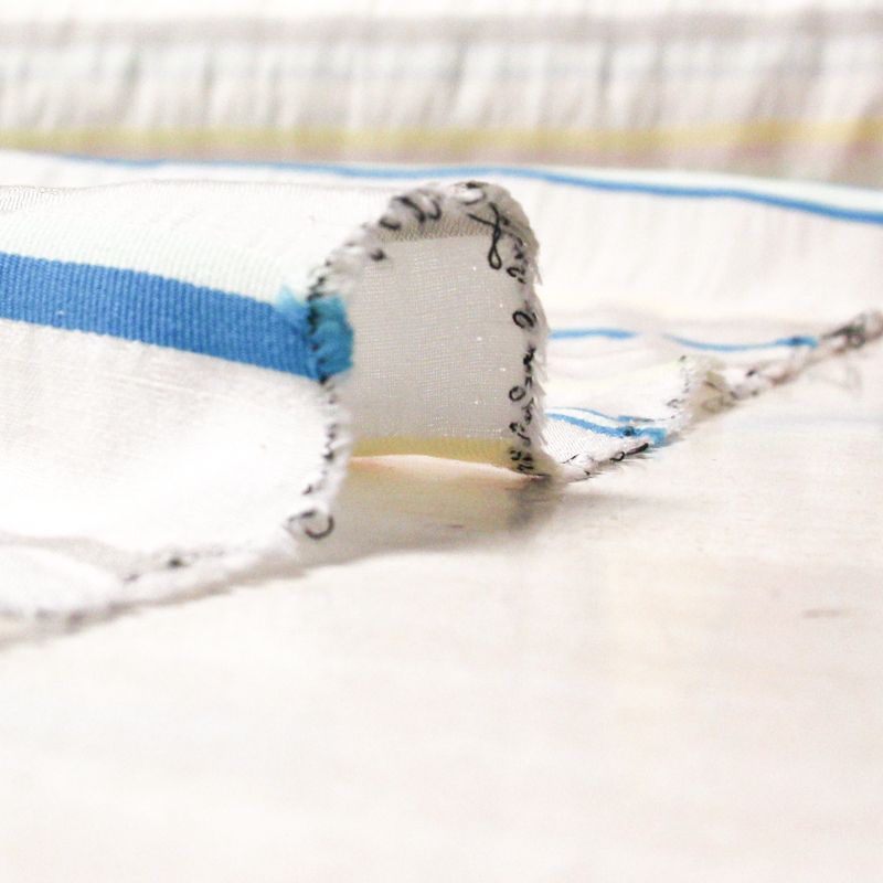 Étoffe lin, coton & viscose - Rayure multicolore tissé-teint fond blanc cassé