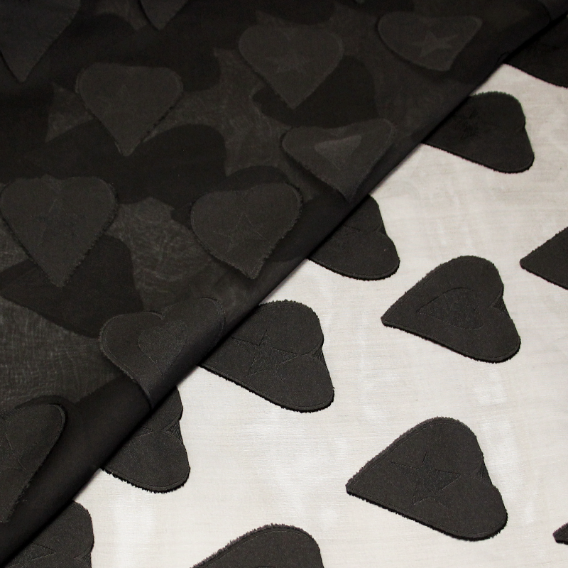 Organza 100% soie jacquard - Cœur noir (Coupon de 3.30 mètres)