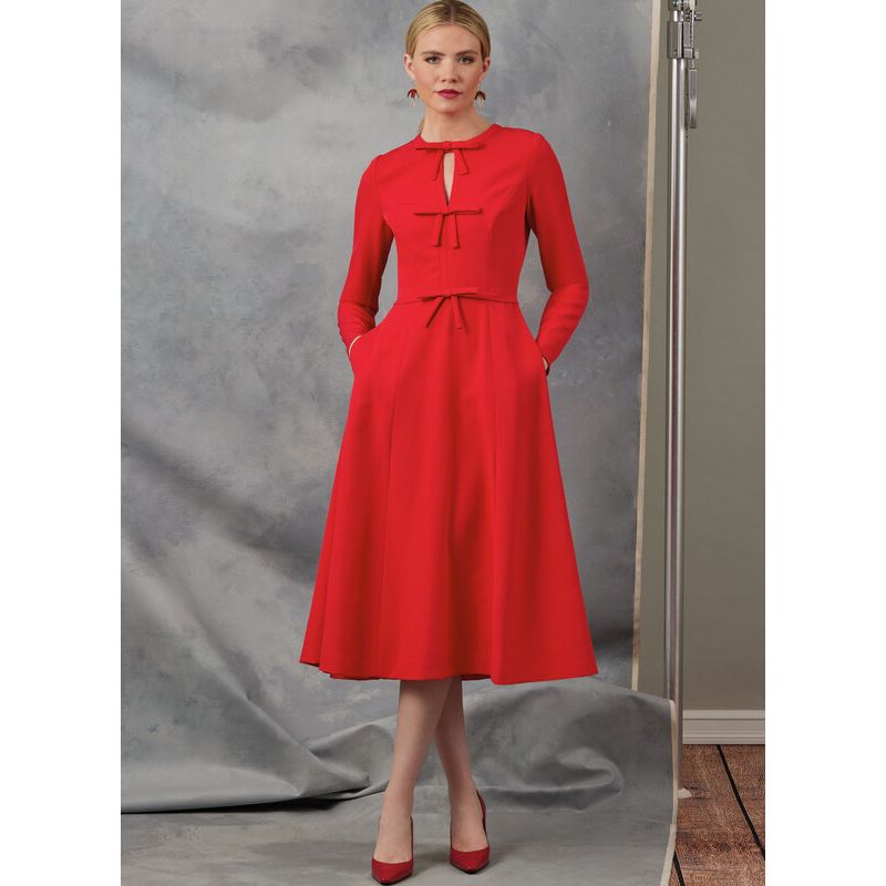 Patron Vogue 2044 B5 (36-44) - Robe Fit-and-Flare avec Variations de Manches