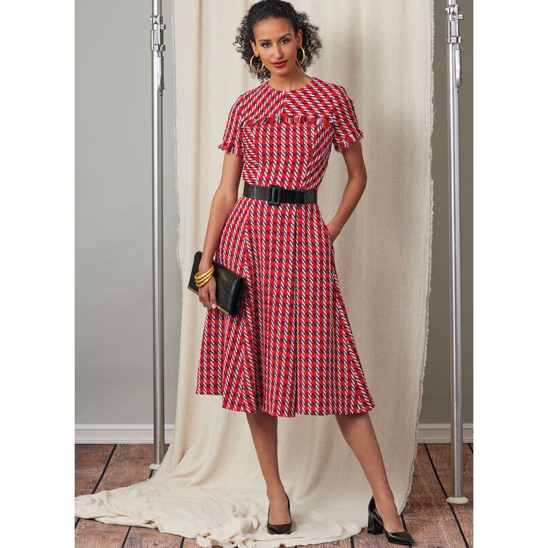 Patron Vogue 2046 D5 (32-40) - Robe fit-and-flare avec variations de manches