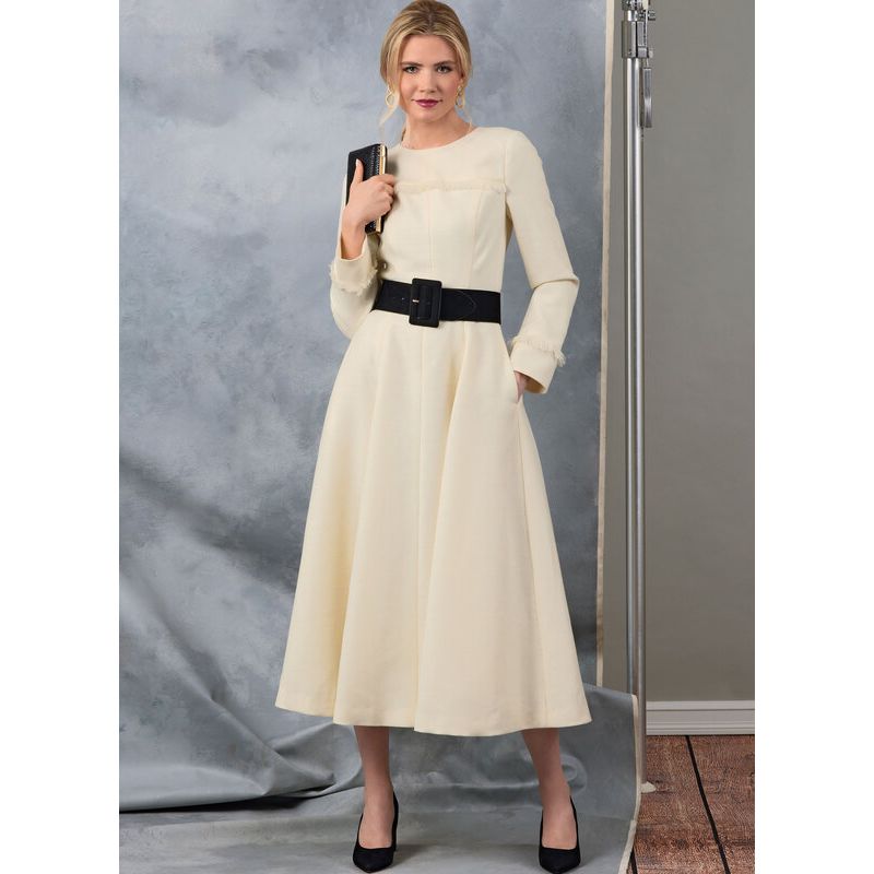 Patron Vogue 2046 D5 (32-40) - Robe fit-and-flare avec variations de manches