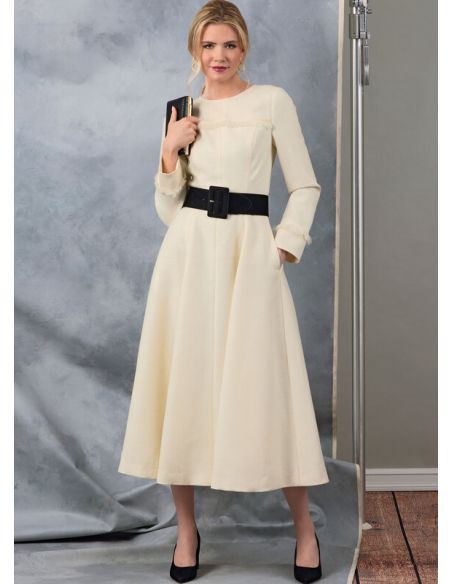 Patron Vogue 2046 D5 (32-40) - Robe fit-and-flare avec variations de manches
