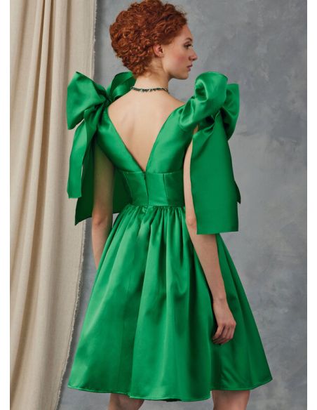 Patron Vogue 2048 H5 (34-42) - Robe de soirée avec décolleté en V