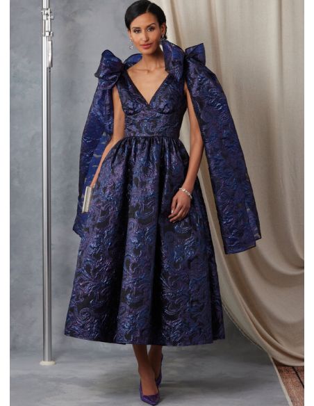 Patron Vogue 2048 H5 (34-42) - Robe de soirée avec décolleté en V