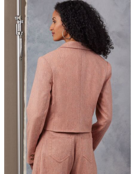 Patron Vogue 2053 D5 (32-40) - Veste à double boutonnage avec épaulettes