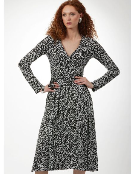 Patron Vogue 2060 B5 (36-44) - Robe portefeuille réversible avec attaches