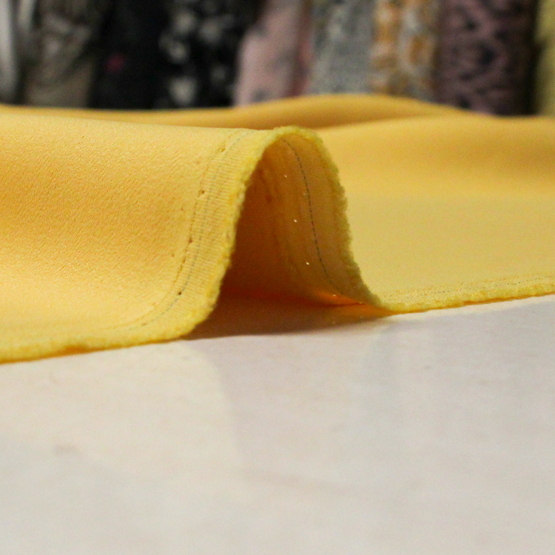 Crêpe cady acétate viscose - Jaune (Coupon de 2,30 mètres)