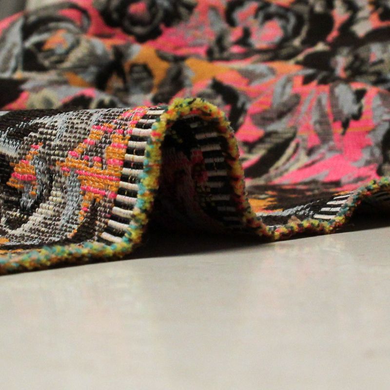 Jacquard - Fleuri marron et noir fond orange & rose