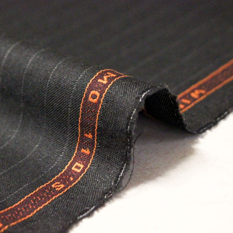 Tissu tailleur sergé 100% laine super 110's - Rayure craie anthracite (Coupon de 3,10 mètres)