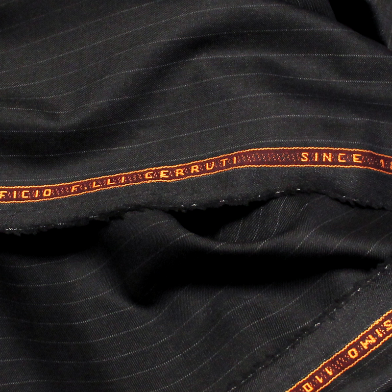 Tissu tailleur sergé 100% laine super 110's - Rayure craie anthracite (Coupon de 3,10 mètres)