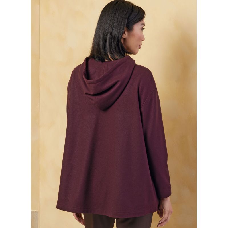 Patron Vogue 2067 - Haut et veste en maille pour femme