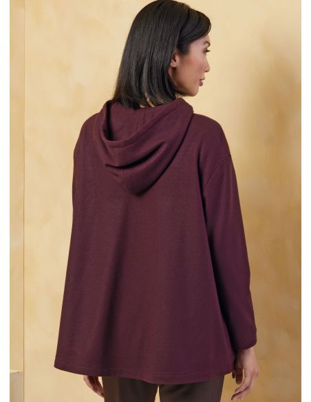 Patron Vogue 2067 - Haut et veste en maille pour femme