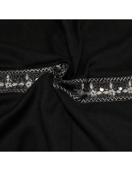 Étole 100% laine vierge brodée - Noir