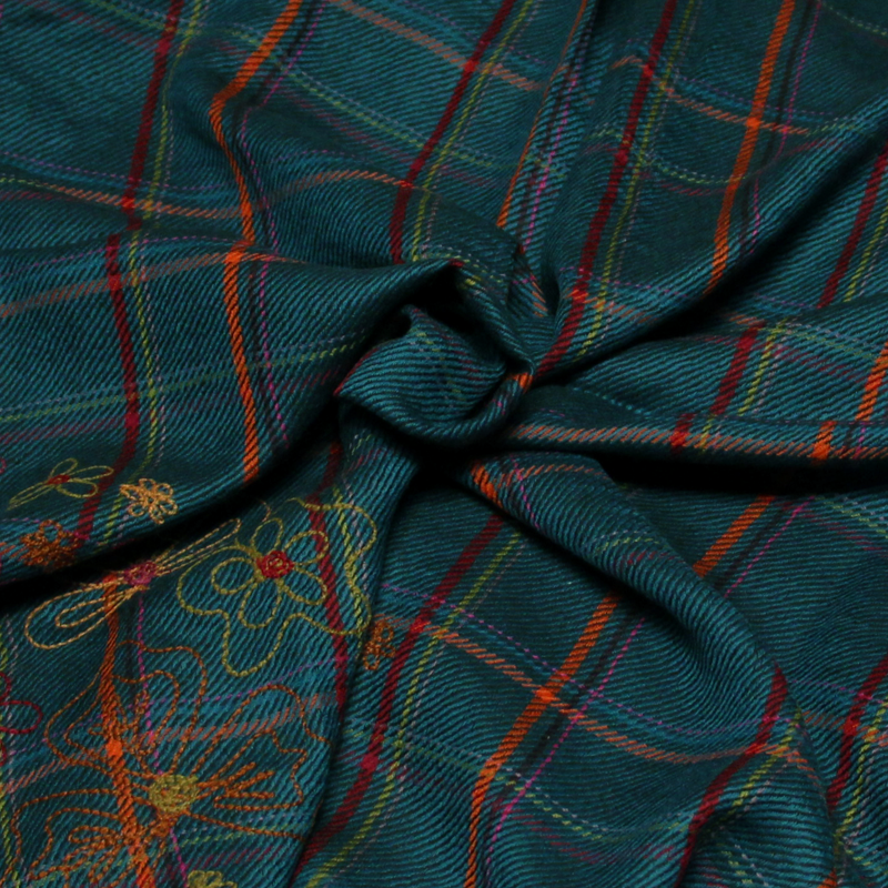 Étole 100% laine brodée - Fleuri sur carreaux fond canard