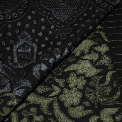 Écharpe 100% laine brodée - Noir 2