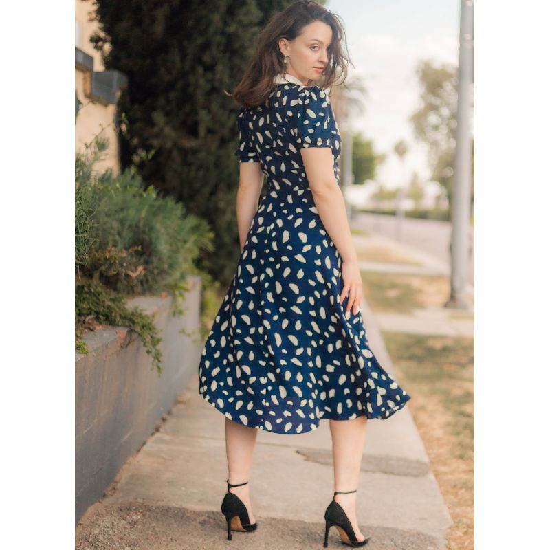 Patron McCall's 8525.H5 - Robe élégante