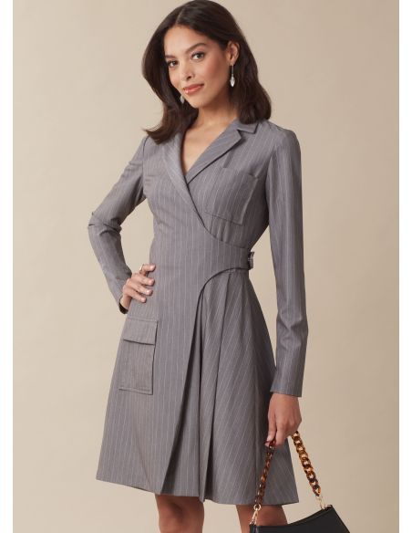 Patron McCall's 8528.K5 - Robe blazer élégante