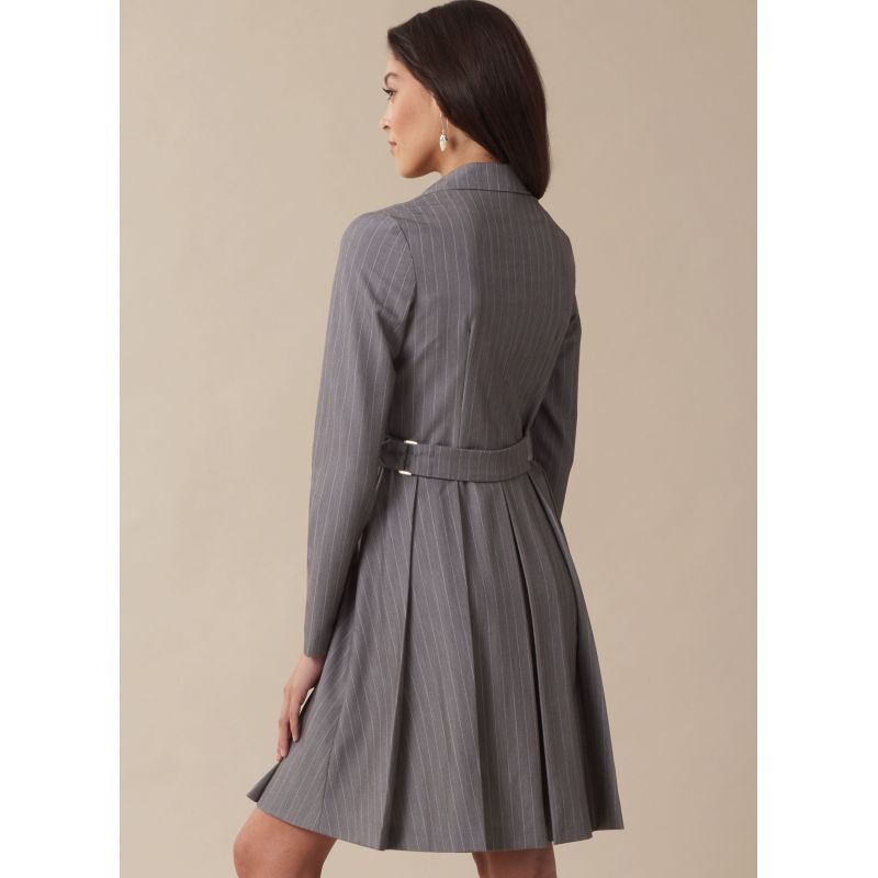 Patron McCall's 8528.K5 - Robe blazer élégante