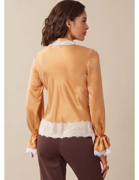 Patron McCall's 8530.K5 - Haut féminin avec variations de manches