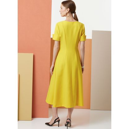 Patron Butterick 7005/D5 (32-40) - Robe ajustée et évasée 2