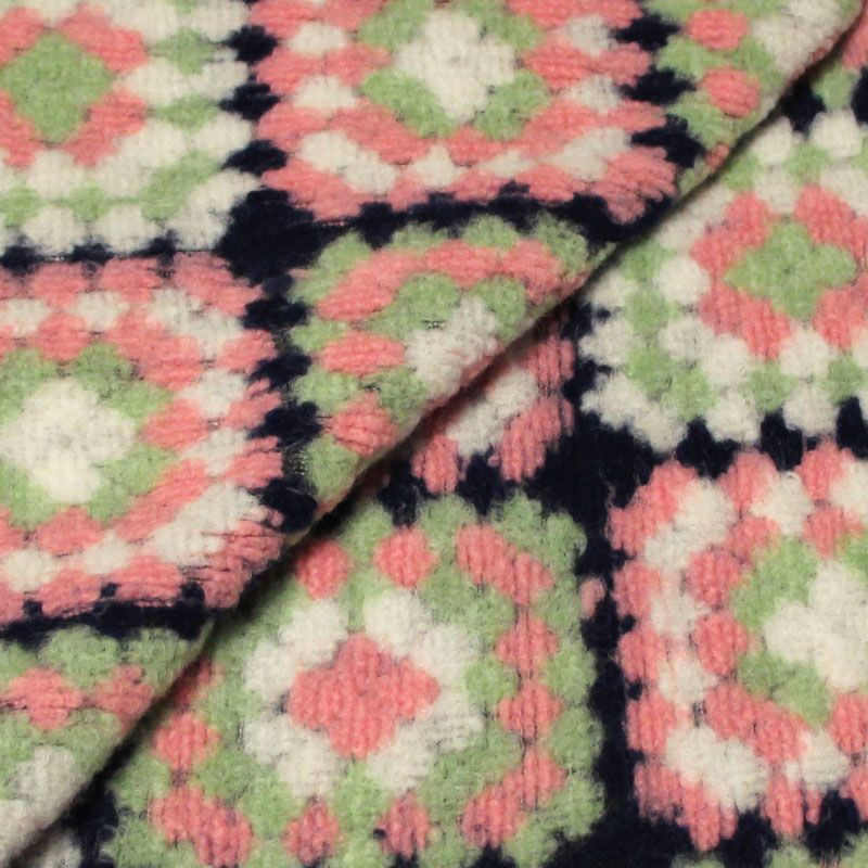 Laine bouillie - Carré rose & vert fond marine