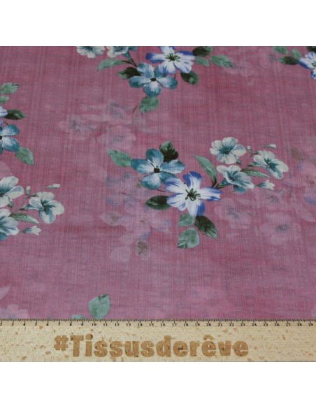 Voile de coton & viscose - Fleurs bleu-blanc fond rose