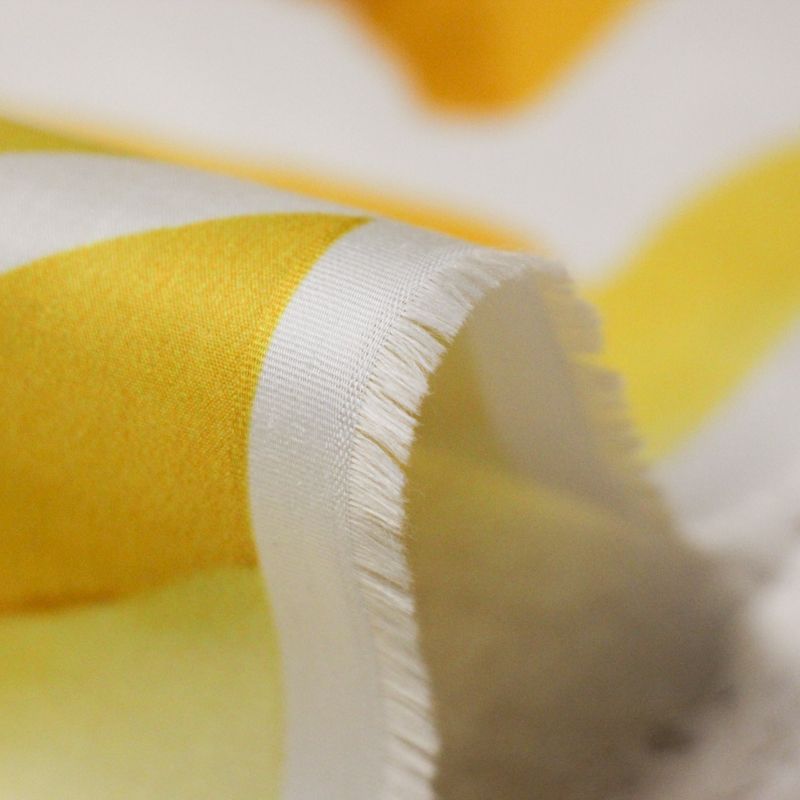 Batiste 100% coton - Pétale jaune