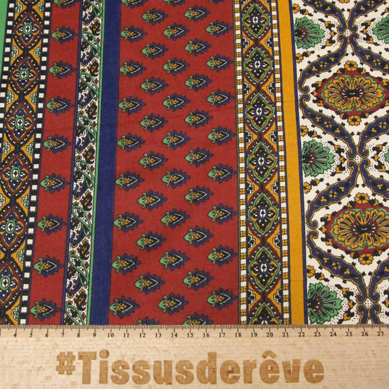 Twill provençal 100% coton - Motifs provençaux fond rouge