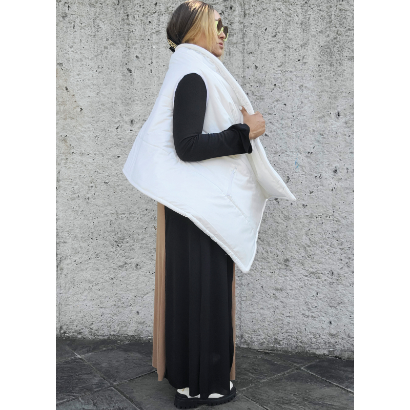 Patron KnowMe 2098.A - Robe en Maille et Gilet Écharpe Matelassé