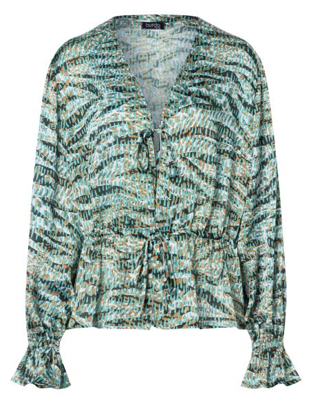 Patron Burda 5746 - Blouse féminine et décontractée