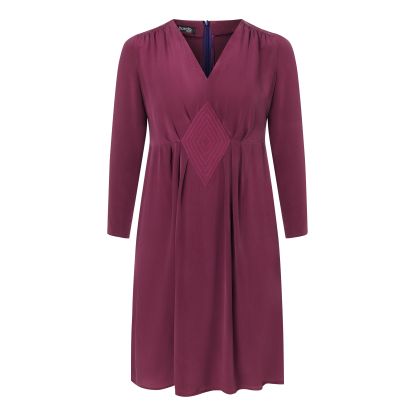 Patron Burda 5748 - Robe élégante avec détails couture 2