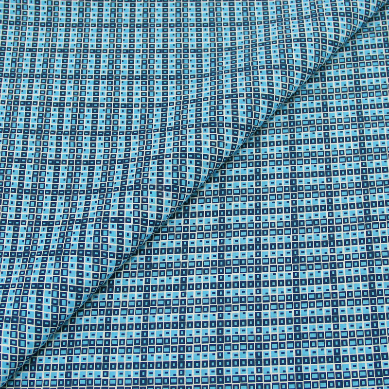 Percale 100% coton imprimée carrés bleus et blancs