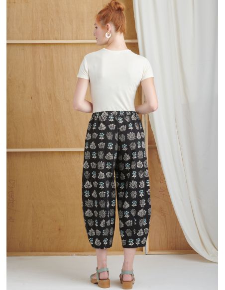 Patron Simplicity 9907.A - Tabliers et pantalons pour femmes par Elaine Heigl Designs