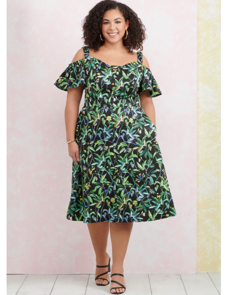 Patron Simplicity 9919.W3 (58-66) - Robe à encolure cœur avec variations de manches et de longueur