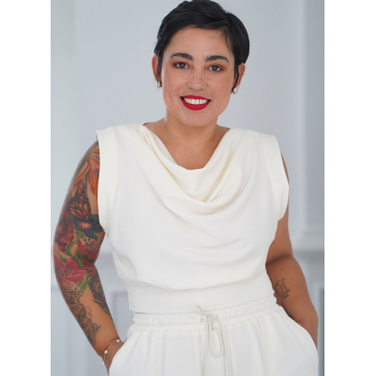 Patron Simplicity 9929.AA (32-50) -  Ensemble détente avec top drapé et pantalon large 2