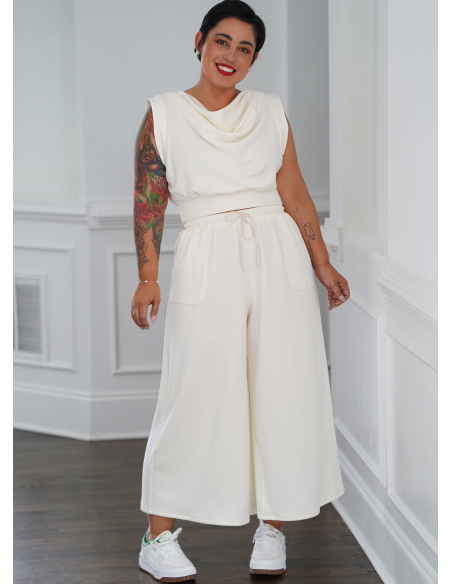 Patron Simplicity 9929.AA (32-50) -  Ensemble détente avec top drapé et pantalon large