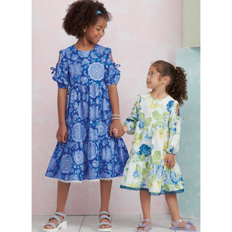 Patron Simplicity 9933.HH (3-6) -  Robe à étages pour enfants et jeunes filles avec variations de manches