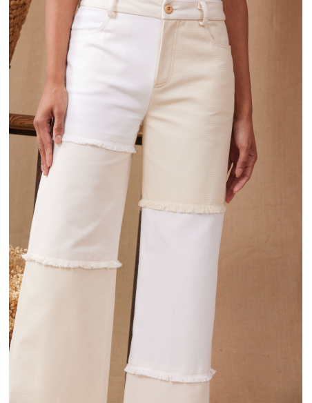 Patron Simplicity 9957.AA (38-46) - Shorts et pantalons pour femmes avec fermeture éclair frontale et poches multiples