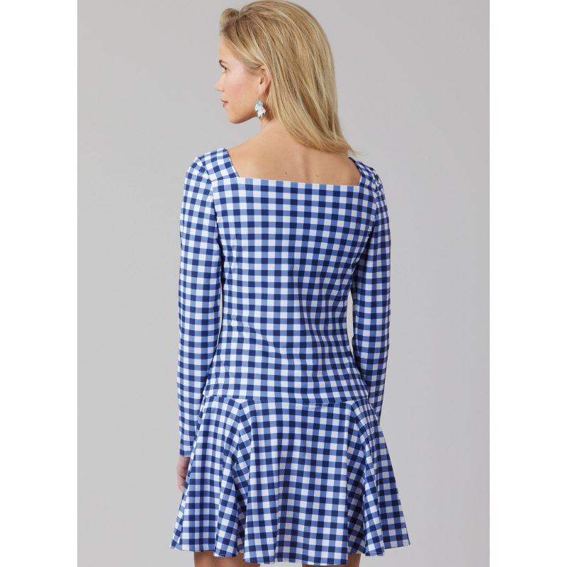 Patron McCall's 8551.R5 (42-50) - Bobe en maille avec variations