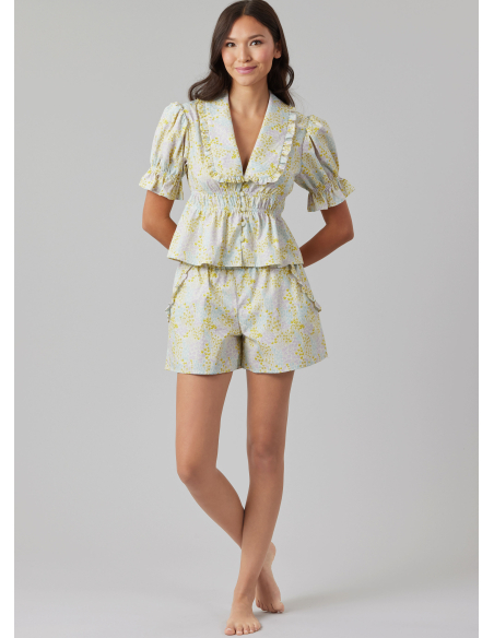 Patron McCall's 8563.A (32-54) - Hauts, short et pantalon dentelle