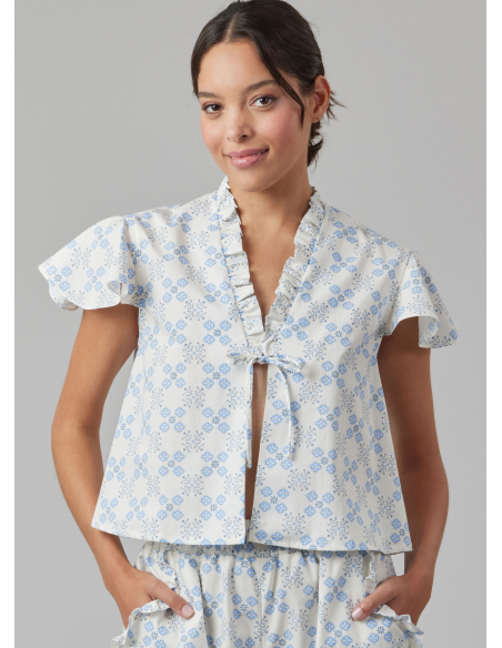 Patron McCall's 8563.A (32-54) - Hauts, short et pantalon dentelle