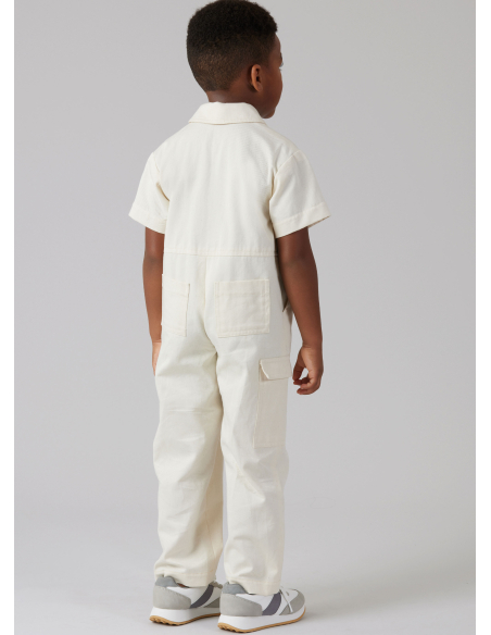 Patron McCall's 8567.A (3-9) - Combinaisons pour enfants avec variations de manches