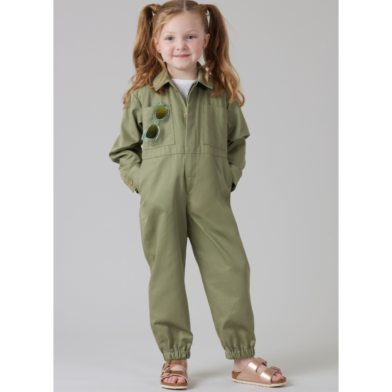 Patron McCall's 8567.A (3-9) - Combinaisons pour enfants avec variations de manches