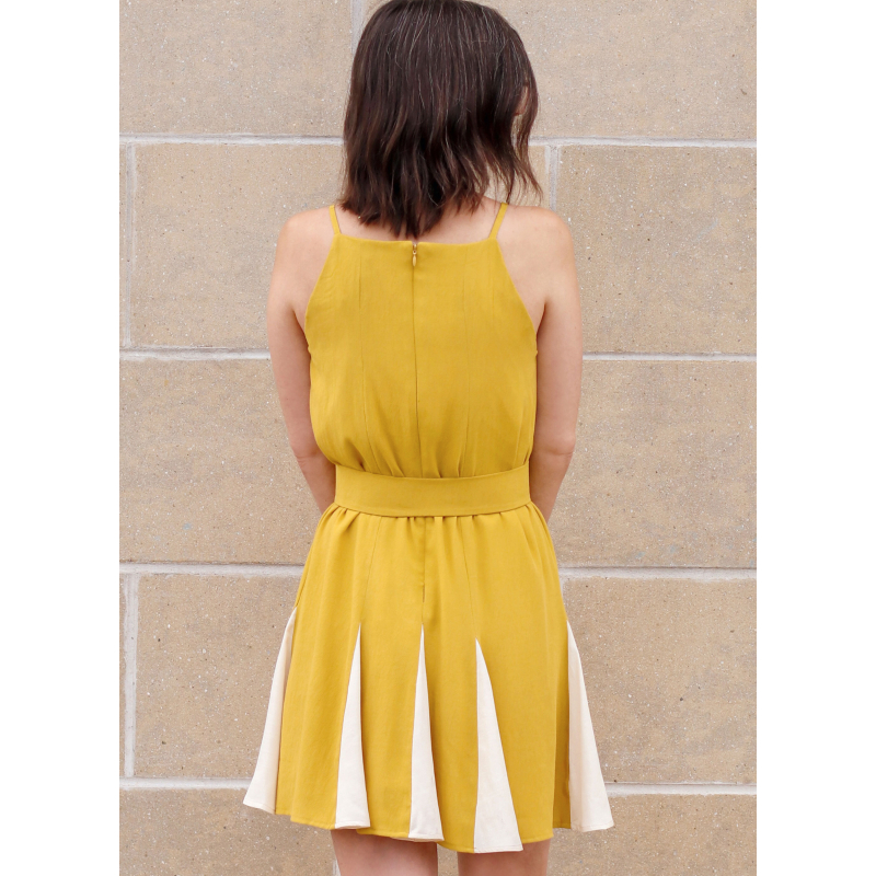 Patron KnowMe 2112.R5 (42-50) - Robe en deux longueurs avec ceinture